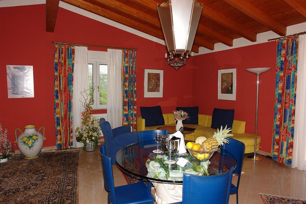 Aparthotel Piccola Italia Tremosine Exterior foto