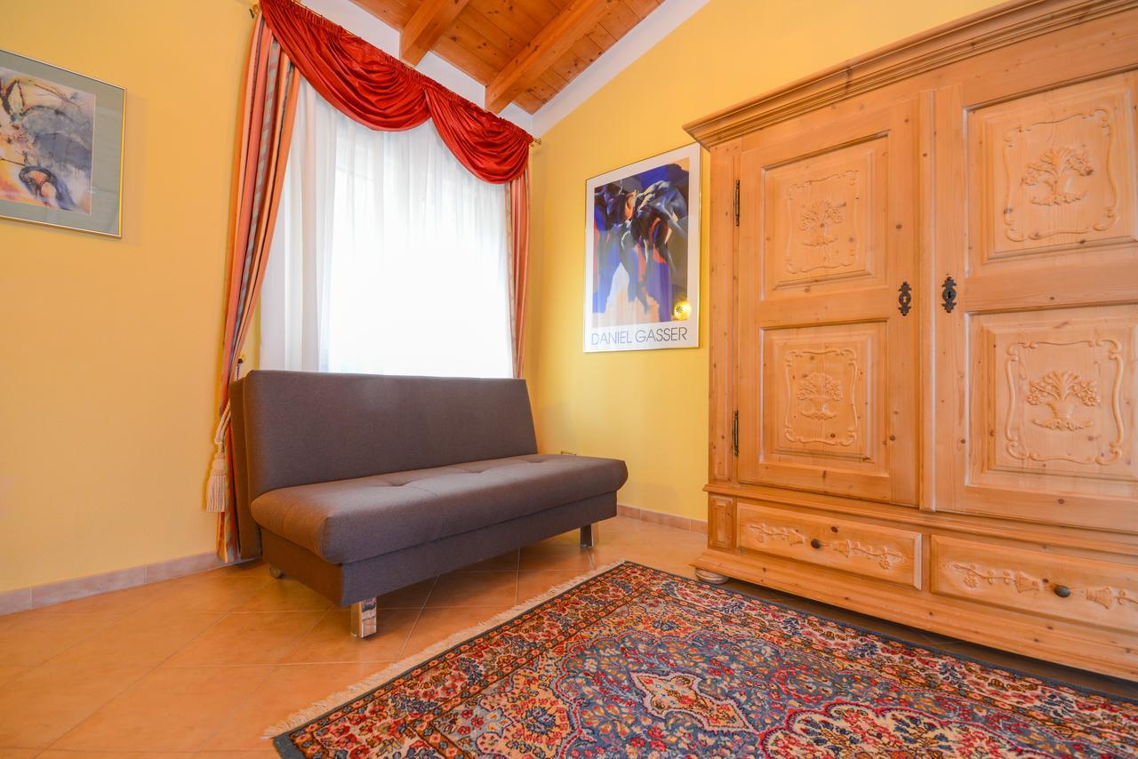Aparthotel Piccola Italia Tremosine Exterior foto